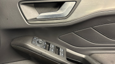 Ford Focus 1.0 EcoBoost Hybrid mHEV 155 Titanium 5dr Petrol Hatchback